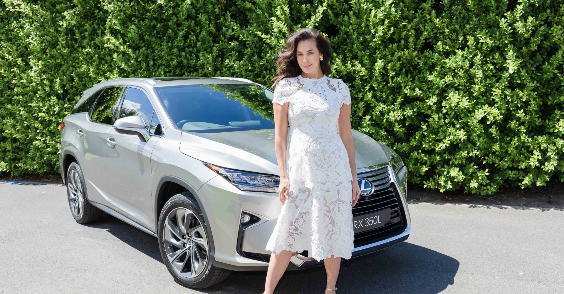 Megan Gale with the RX 350L