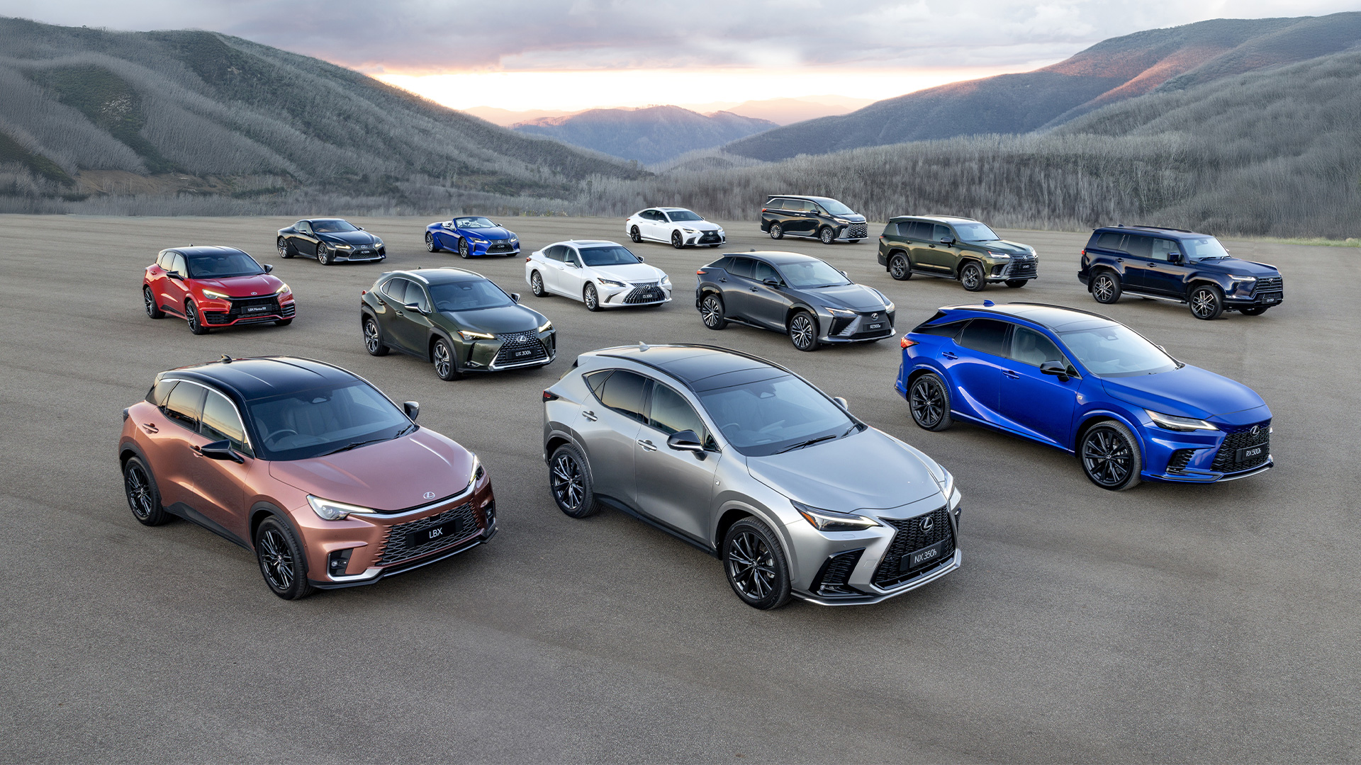 2025 Lexus Range