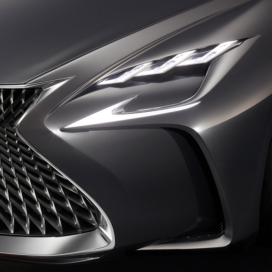 Detail of the head light on the Lexus LF-FC concept vehicle 