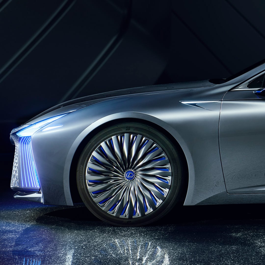 Front wheel detail of the Lexus LS+ concept vehicle